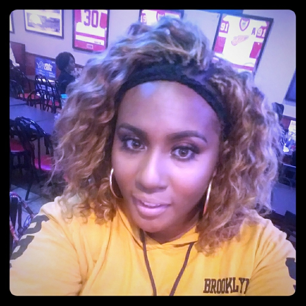 Meet your Posher, Chanda